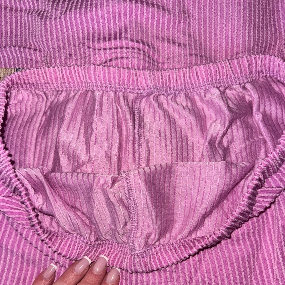 Pink matching lounge set - Picture 5 of 7